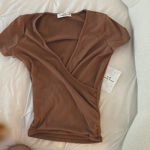 rebellious dreamer folded and fitted maroon too